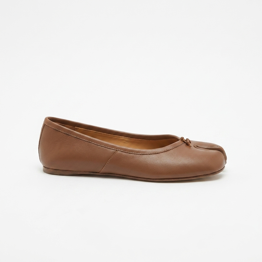 Terra Split-Toe Flats
