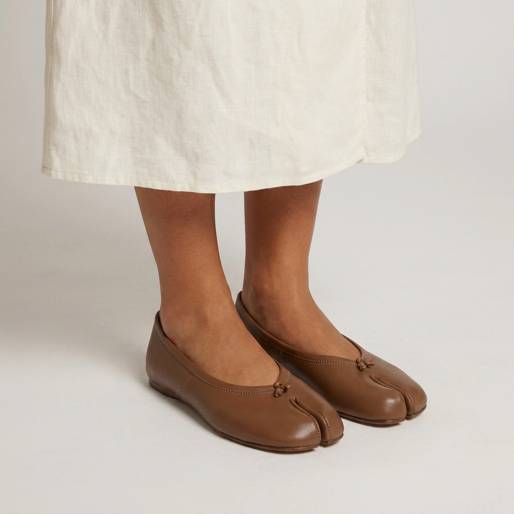 Terra Split-Toe Flats